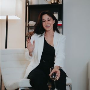 Meet your Posher, Erin